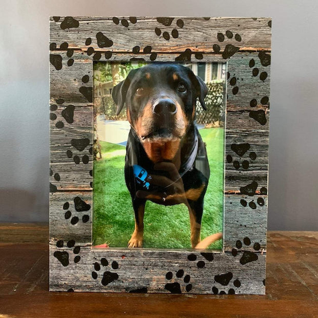 Forever in our Hearts - Custom Paws Picture Frame - Custom Dog or Cat Frame - Pet Memorial - Made with Recycled Plastic - Pet Loss Gift
